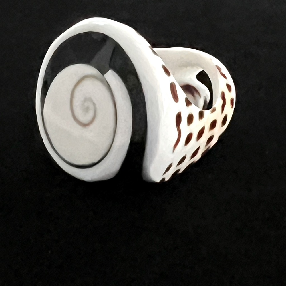 Shell Statement Round Large Ring White Black & Br… - image 5